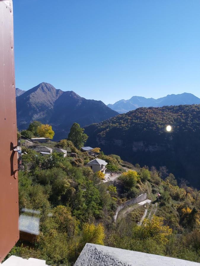 Αρχοντικό Βογιάρου Hotel Kalarítai Buitenkant foto